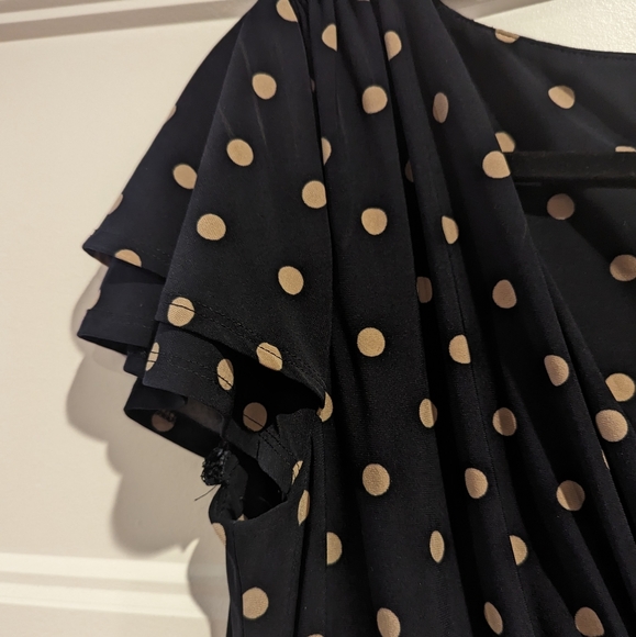 Ralph Lauren, size 12 navy and beige dress, with gathering and flutter sleeves - Picture 2 of 5